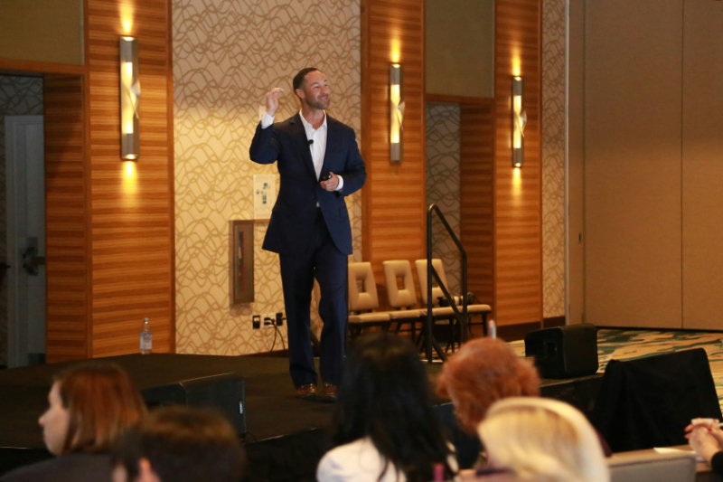 合作使小企业的价值1+1大于2